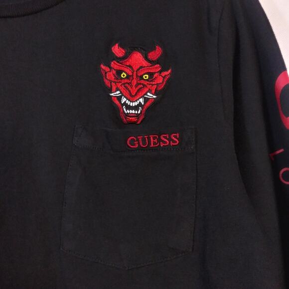 Guess Black Embroidered Westin Devil Long Sleeve Crew Neck Size M - Picture 4 of 8